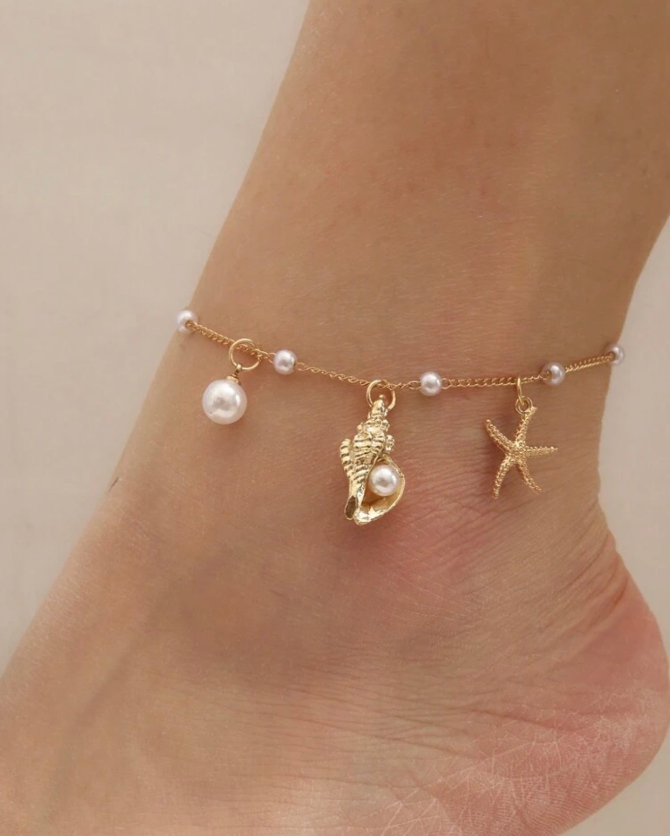 Star ankle bracelet